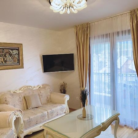 Buddha City Apartment Будва Екстер'єр фото